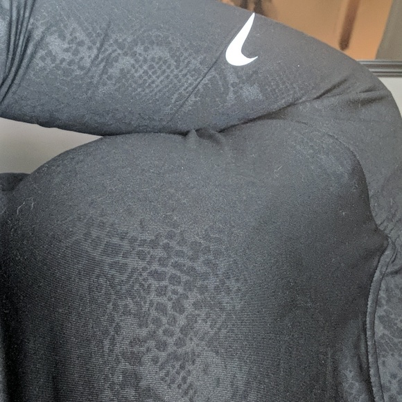 Nike pro dry fit - Picture 3 of 3